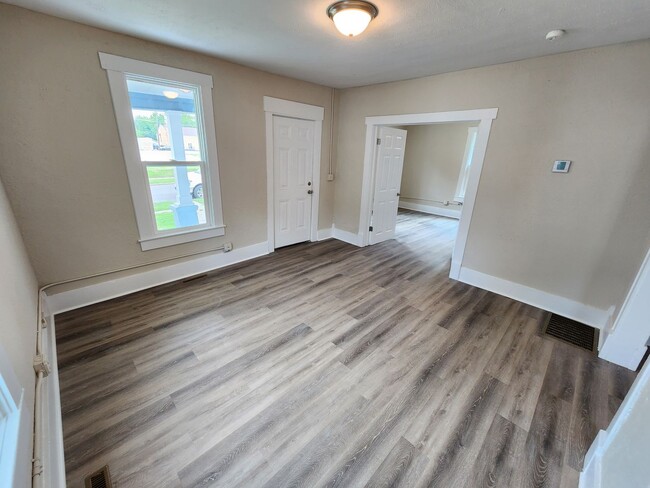 Photo - Spacious 3-Bedroom, 1-Bathroom Home AVAILABLE NOW!!