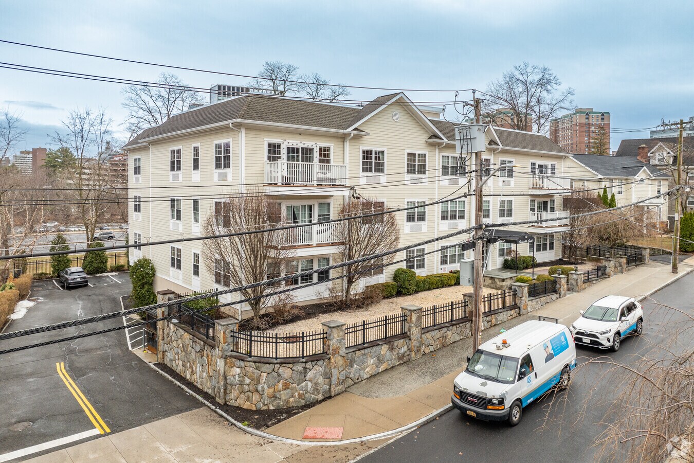 18 Harmon St White Plains, NY 10606 - Amanda's Place