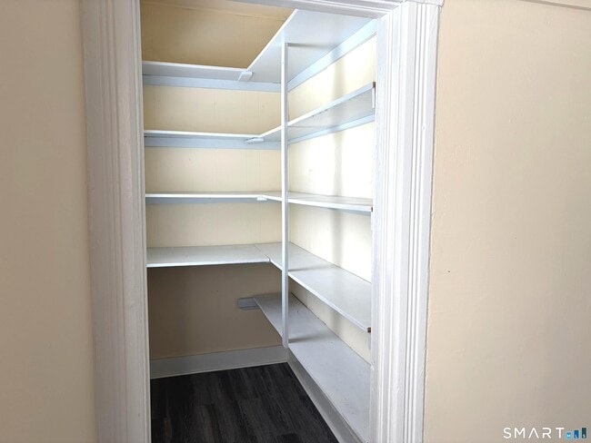 Photo - 137 Clifton St