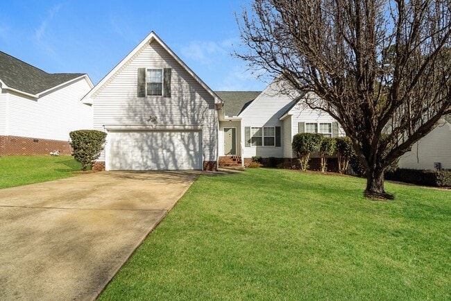 Building Photo - 225 Delaine Woods Dr Rental