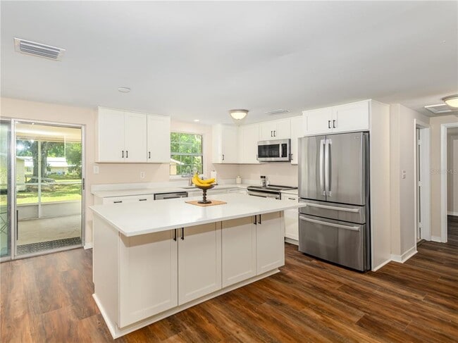Photo - 4722 Stearns Rd