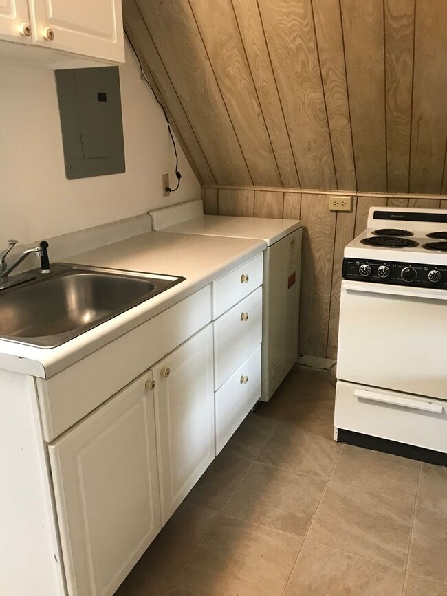 Photo - 403 2nd St NE Unidad 3