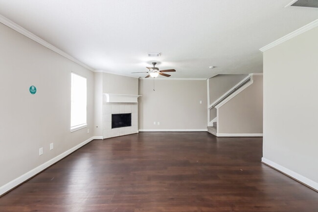 Photo - 6407 Crim Ct