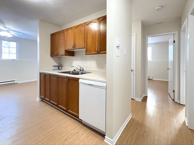 Photo - 276 - 350 Gauvin Road