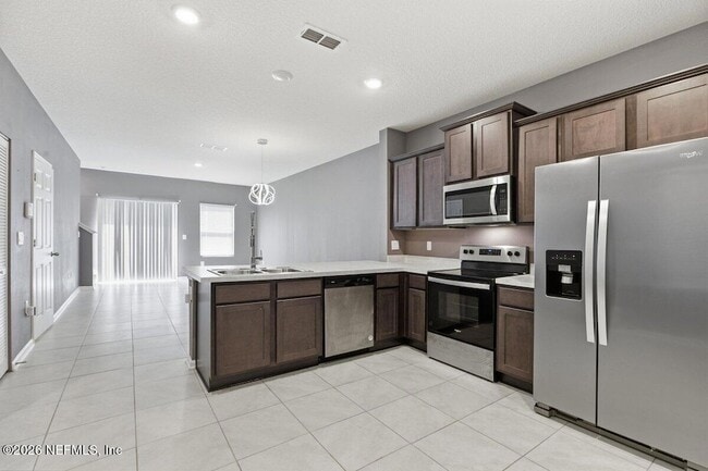 Photo - 836 Observatory Pkwy