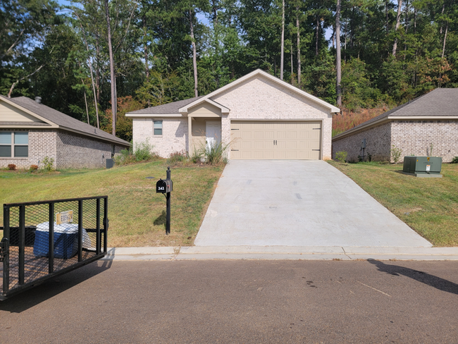 Photo - 242 Skylane Dr Casa