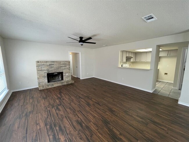 Photo - 1231 Armadillo Rd