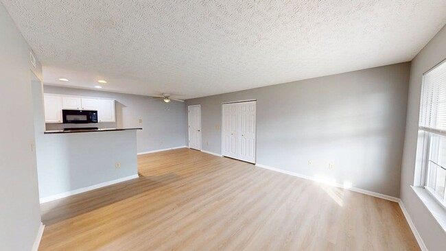 Photo - 5347 Cypress Chase