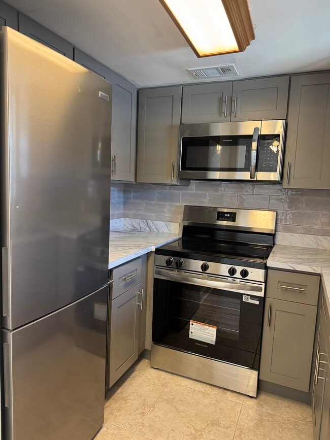 Photo - 5154 Turquoise Ln Unit 102