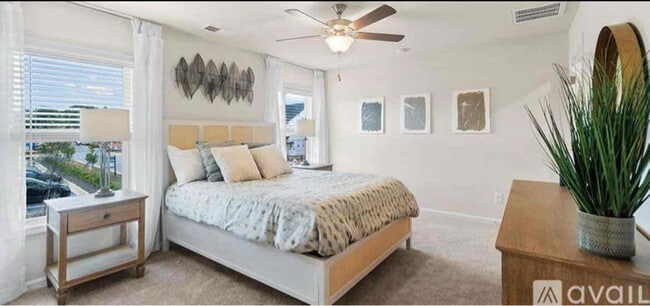 Photo - 3753 Yorkshire Pl