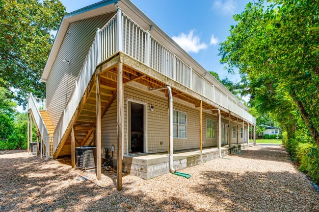 Building Photo - 1329 Nylic St Unit 1B1