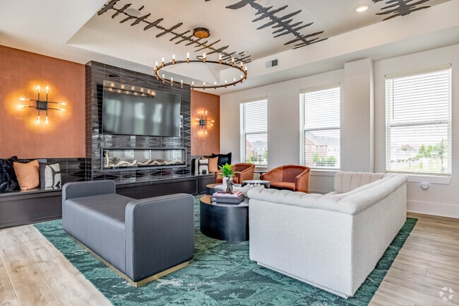 Tenant Lounge - The District at Deerfield Residences