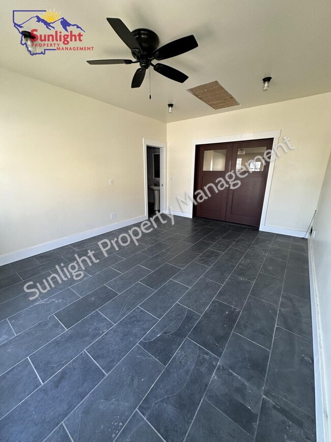 Spacious 4-Bed, 3-Bath Retreat with Expansive 4819 Sq Ft in Park City, MT