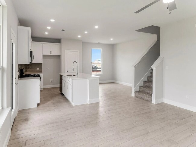 Photo - 1219 Triton Dr