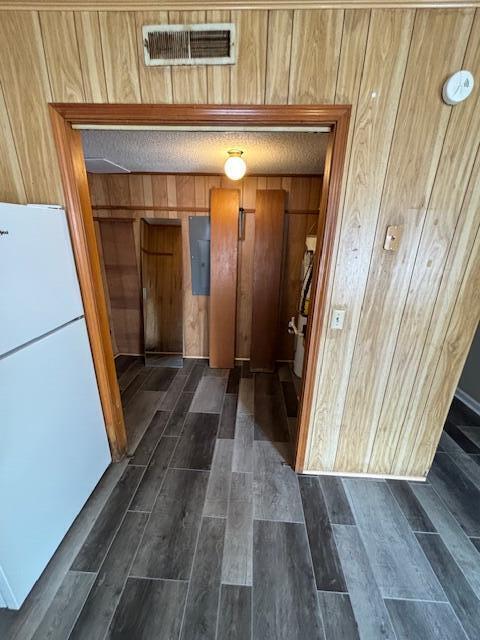 Photo - 1090 N Guignard Dr