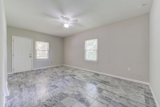 Photo - 9716 Jacobi Ave