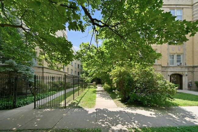 Photo - 6316 N Artesian Ave