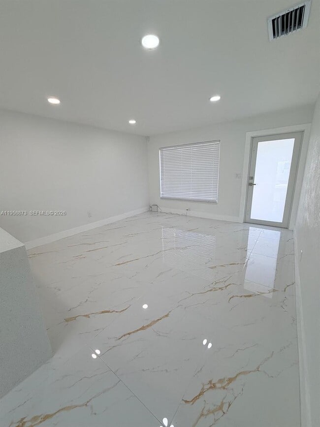 Photo - 16820 NW 54th Ct