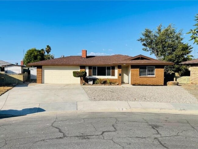 Photo - 678 Monterey Pl