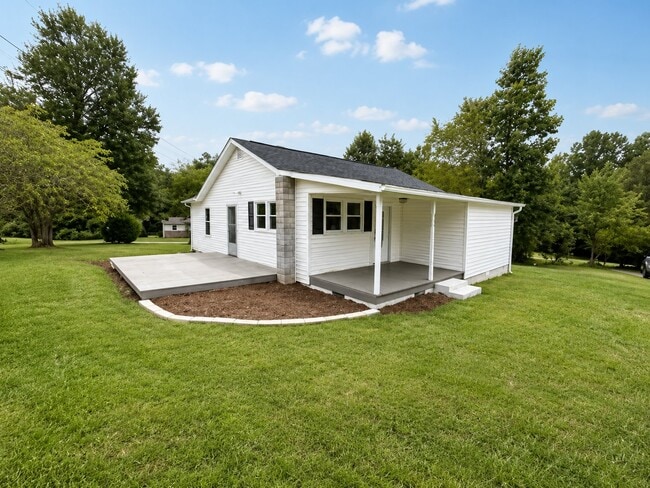 Building Photo - 196 Arbor Grove Ch Rd