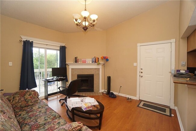 Photo - 114 E 31st St Condo Unit 306