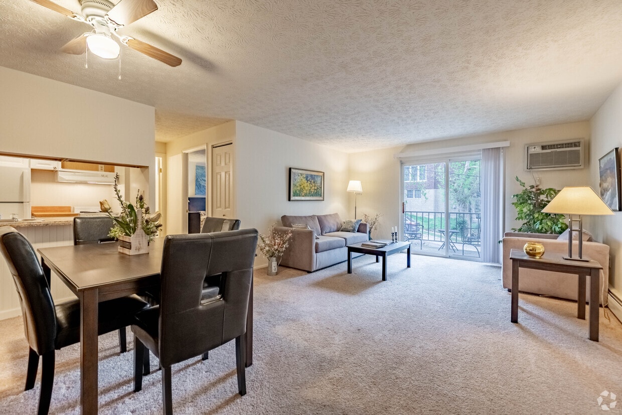 Bellevue House Apartments - Bellevue House Apartments
