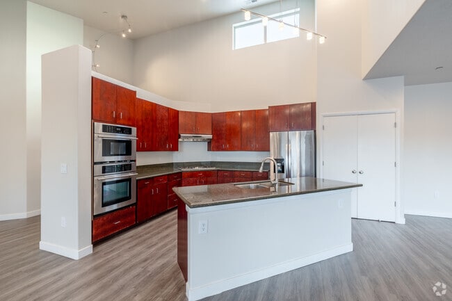 3BR, 2.5BA - 1,853SF - Kitchen - Axis@739