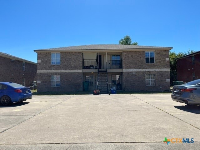 Building Photo - 414 Brittney Way