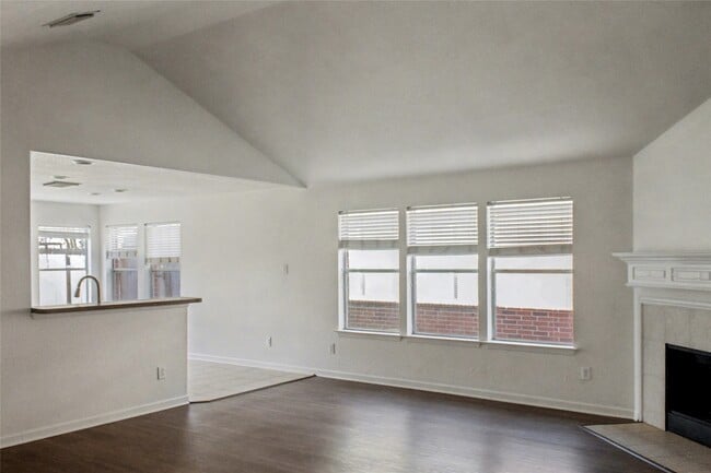 Photo - 3314 Falcon Trail Dr