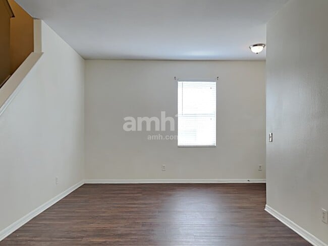 Photo - 8523 Deer Chase Dr