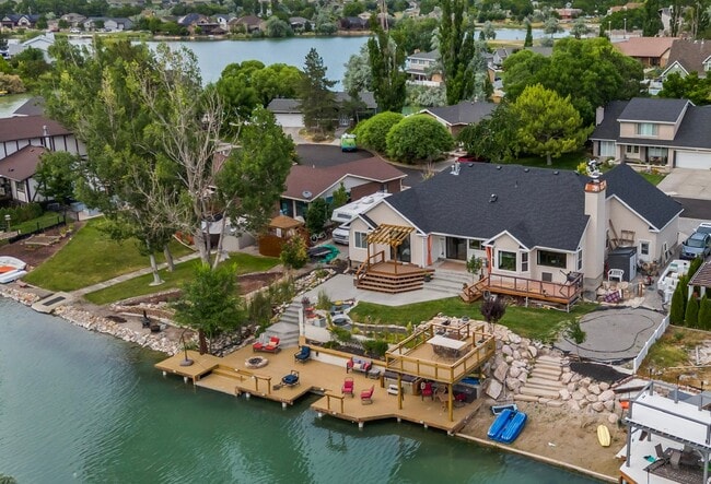 Photo - 18 Lakeview Dr