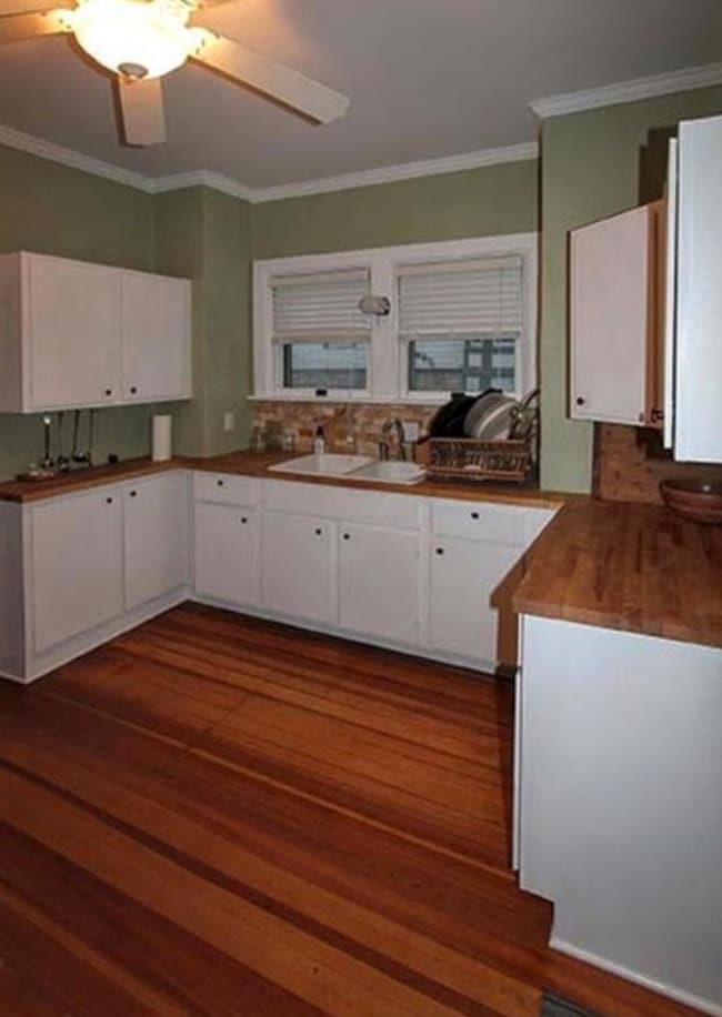 Photo - 705 W 3rd St