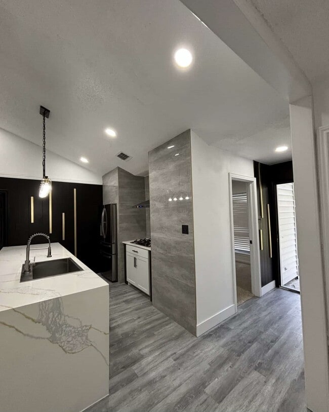 Photo - 13103 Aste Ln