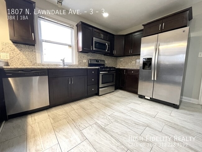 Photo - 1807 N Lawndale Ave Unit 3