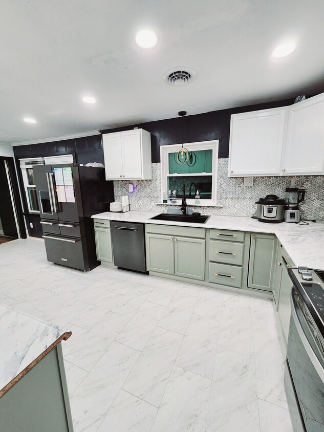 Photo - 3106 Mowles Rd (Salem, VA)