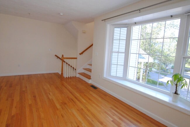 Photo - 68 Georgetown Dr