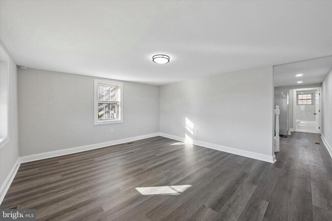 Photo - 635 Stanton Christiana Rd