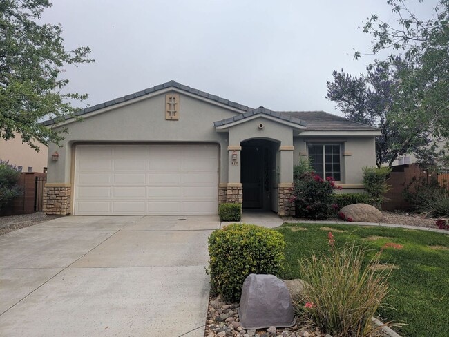 Building Photo - Easy Living in Coral Canyon! 3 Bedroom Home