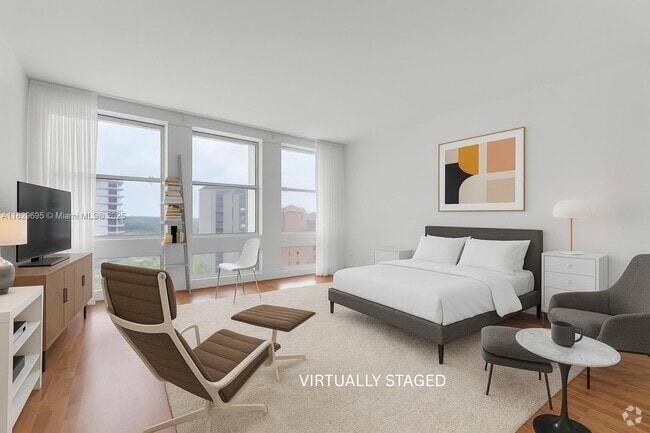 Building Photo - 700 Biltmore Way Unit 914 Rental