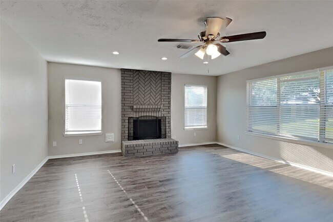 Photo - 4223 Shady Village Ct