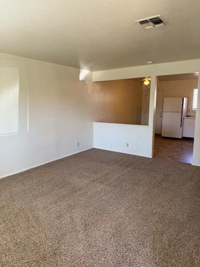 Photo - 863 Shiloh Ct Unit 3