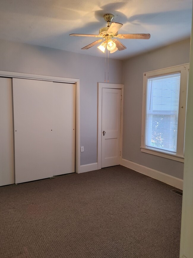 Photo - 2317 Broad St