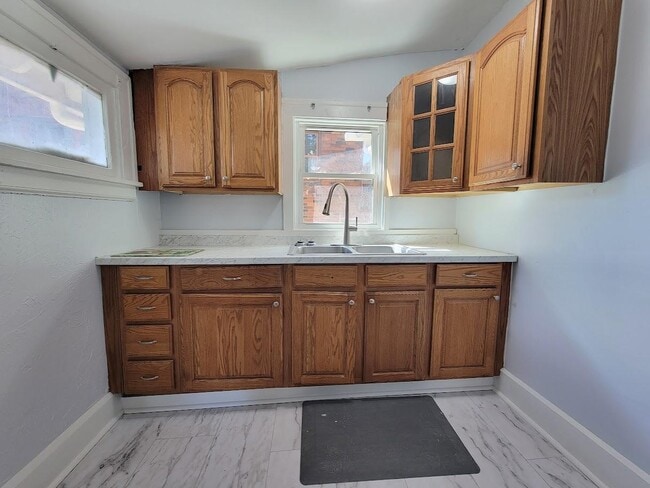 Photo - 775 N Howard St