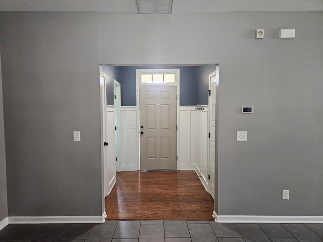 Photo - 3 Bedroom 2.5 bath unfurnished home in The Landing at Mill Creek - Sneads Ferry