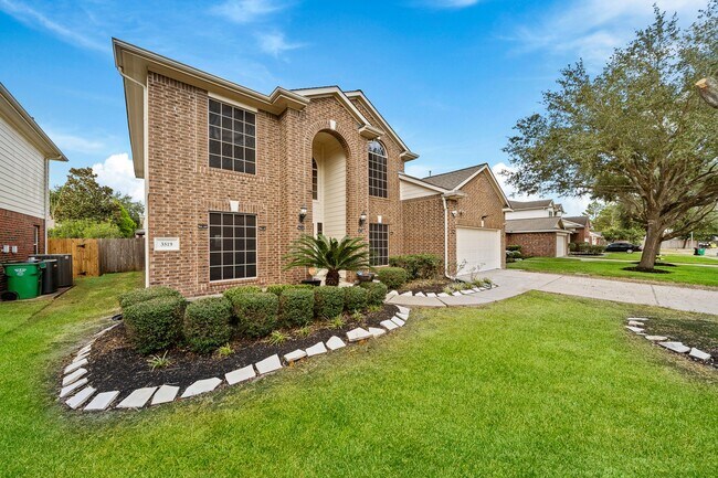 Photo - 3519 Brackenfern Rd