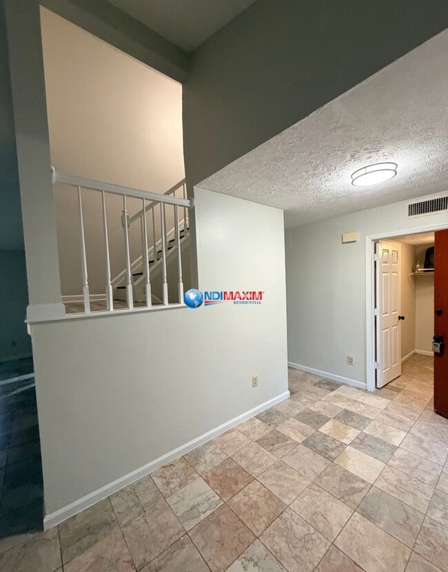 Photo - Renovated 4-bedroom house in Norcross