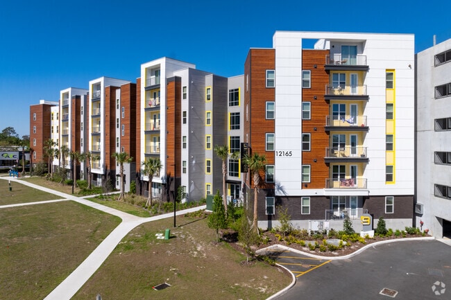 12175 Science Dr Orlando, FL 32826