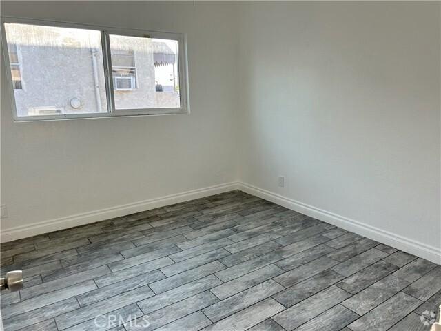 Building Photo - 229 W 70th St Rental