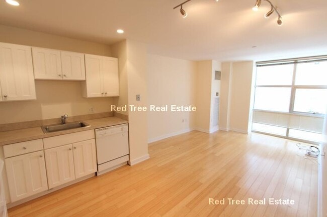 Photo - 40 Boylston St Unit 602