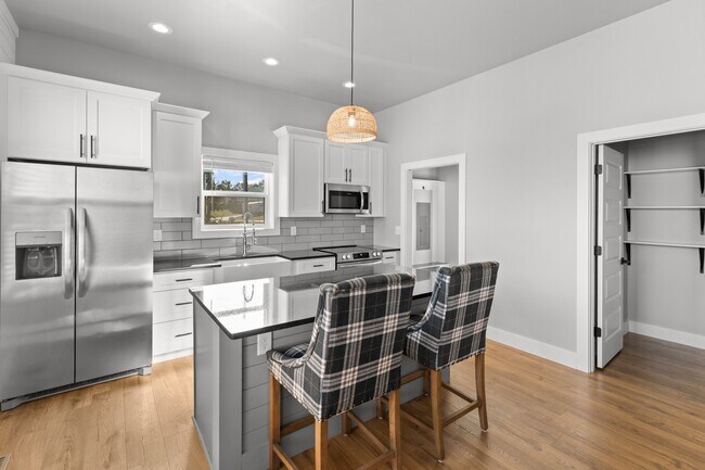 Photo - 219 Auttie Cir